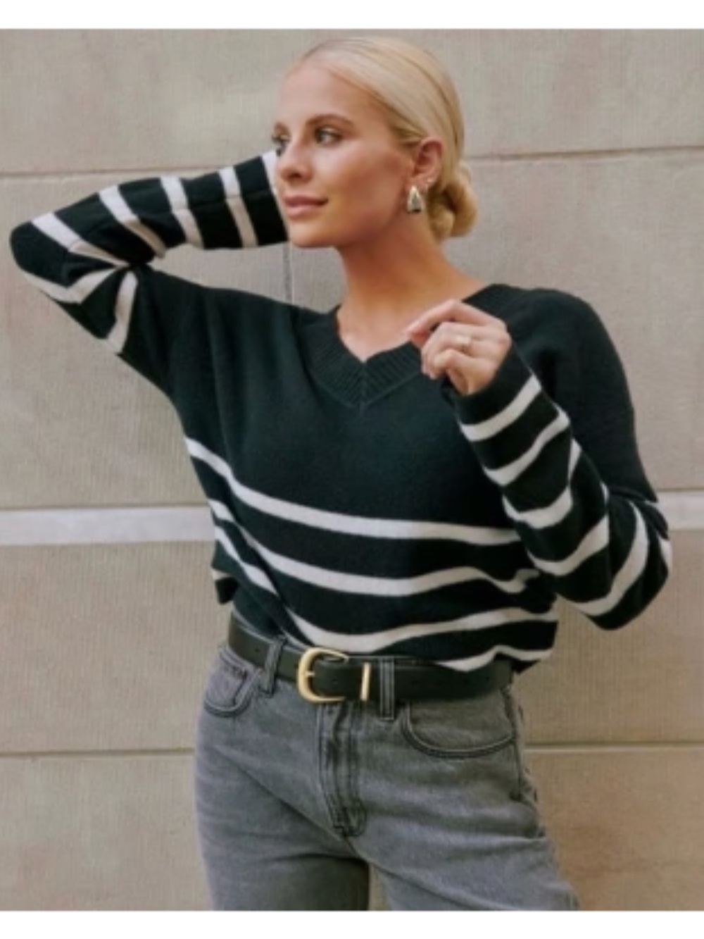 Abercrombie Merino Wool Blend Striped V-Neck Sweater M